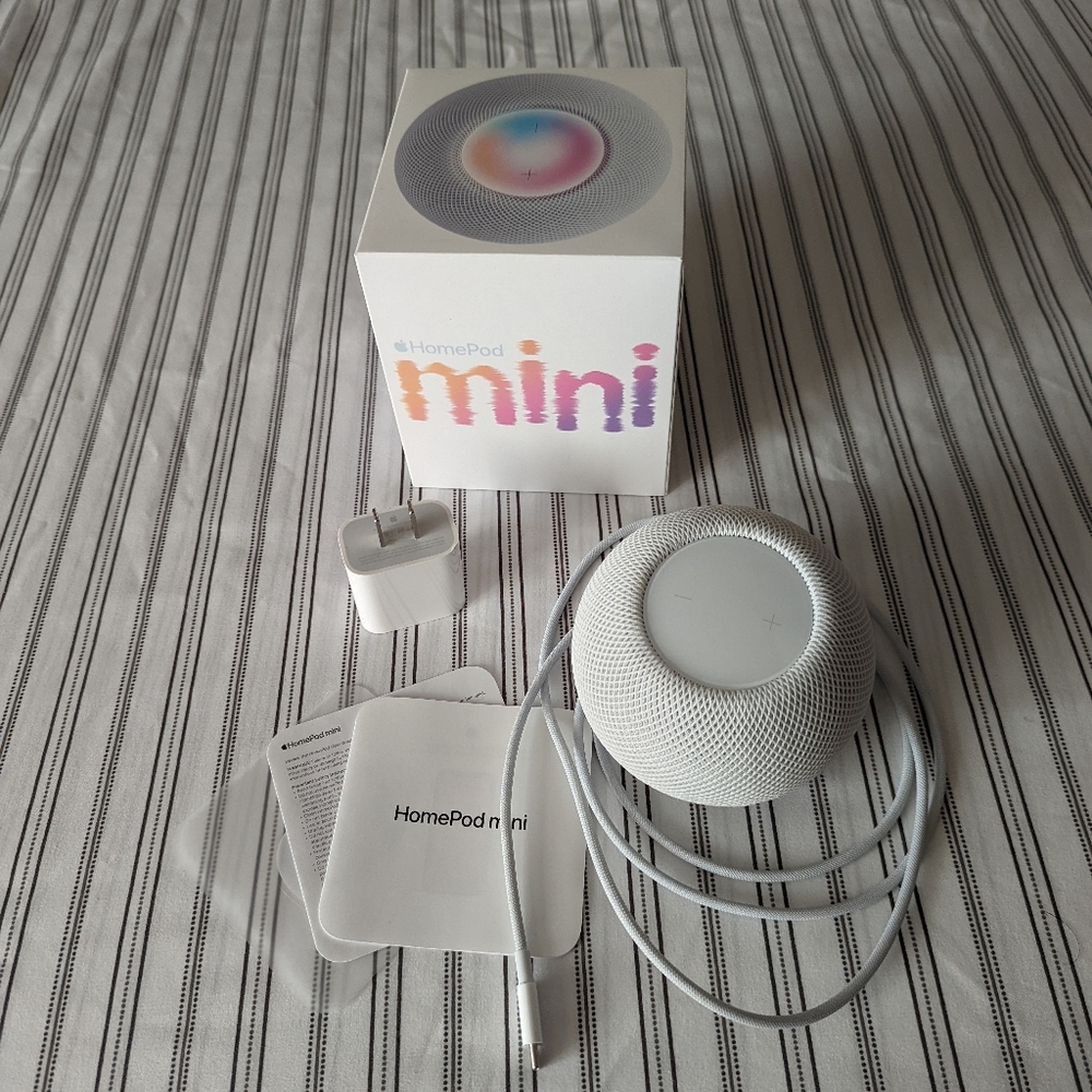 Apple HomePod Mini - White